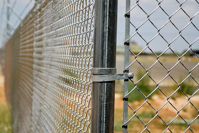 TATA WIRON Wires Fencing Chain Link net for Fencing mesh D Fence Wire Height 5 FEET Bundle Length: 50 FEET Diameter: 2.5 MM Block Size 4''x4'' inches Ideal for Fencing(12 Gauge Wire), Grey
